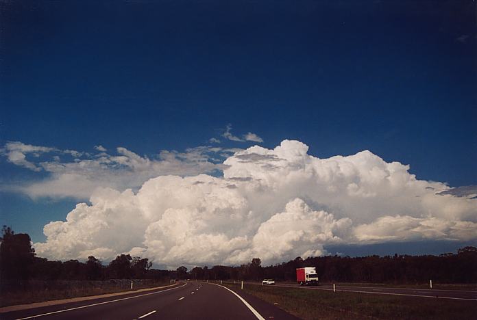 cumulonimbus supercell_thunderstorm : F3 Freeway near Toronto, NSW   8 February 2002