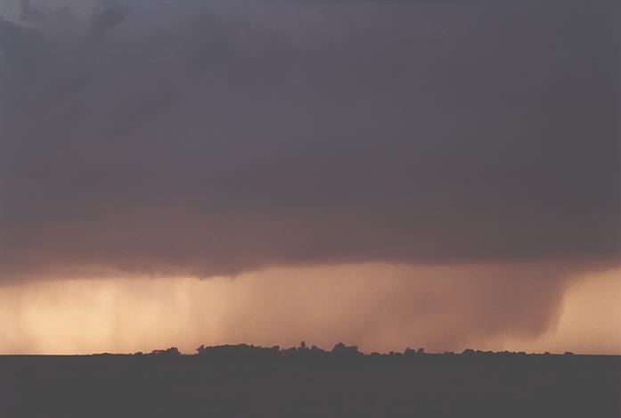 raincascade precipitation_cascade : E of Plainville, Kansas, USA   22 May 2002