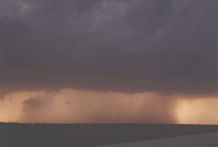 raincascade precipitation_cascade : E of Plainville, Kansas, USA   22 May 2002