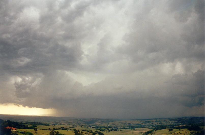 cumulonimbus thunderstorm_base : McLeans Ridges, NSW   23 September 2002