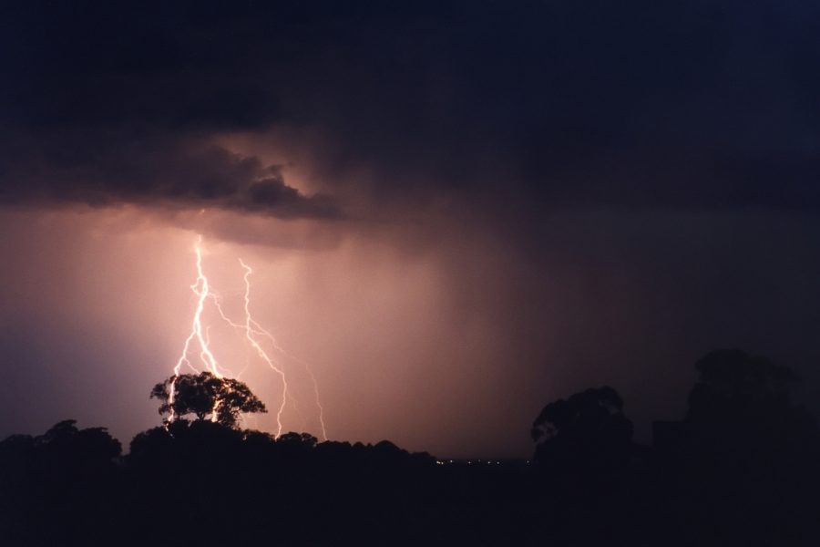 lightning lightning_bolts : Tregeagle, NSW   10 November 2002