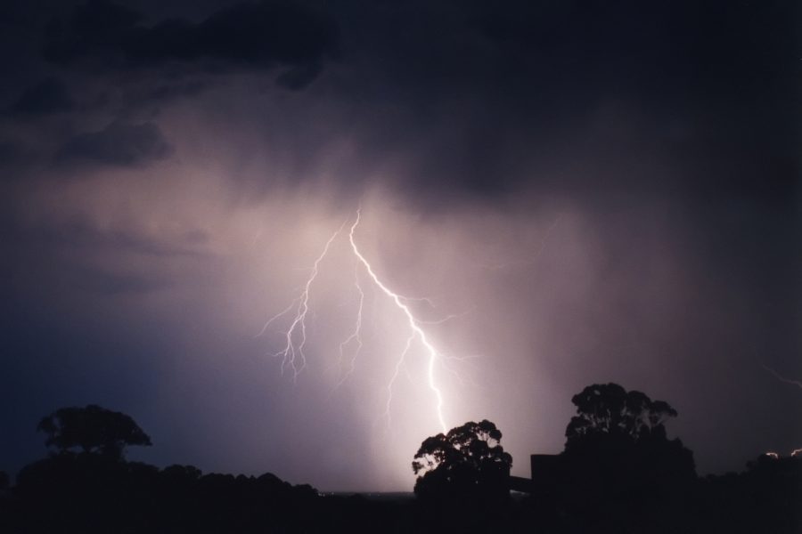 lightning lightning_bolts : Tregeagle, NSW   10 November 2002