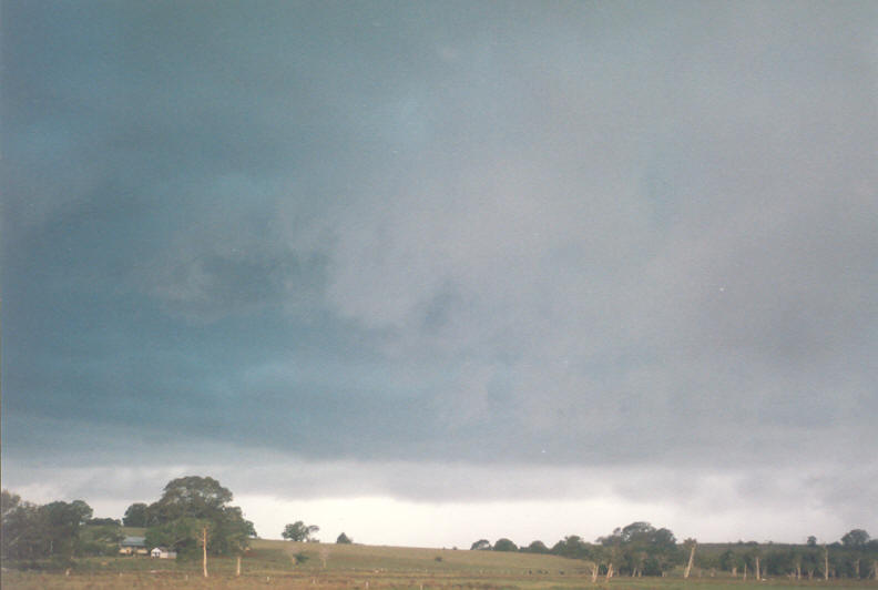 cumulonimbus thunderstorm_base : Coraki, NSW   24 December 2002