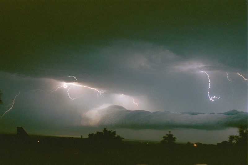 rollcloud roll_cloud : Alstonville, NSW   8 January 2003