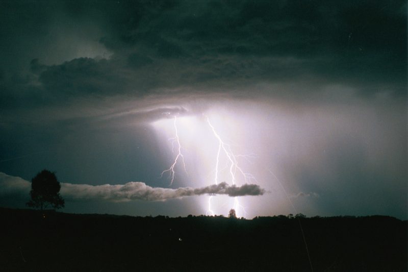 lightning lightning_bolts : Alstonville, NSW   8 January 2003