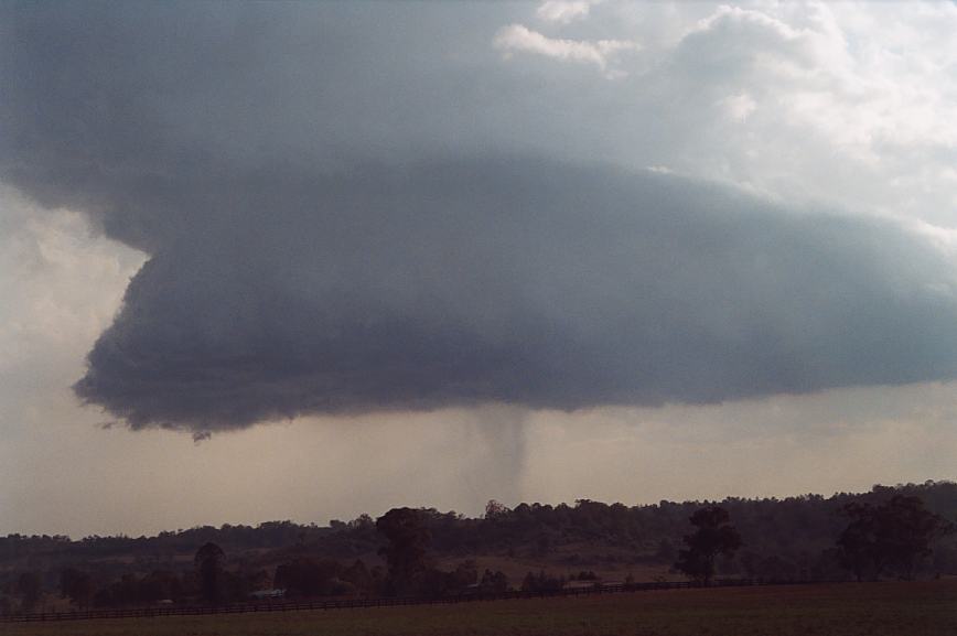 cumulonimbus supercell_thunderstorm : Camden, NSW   12 February 2003