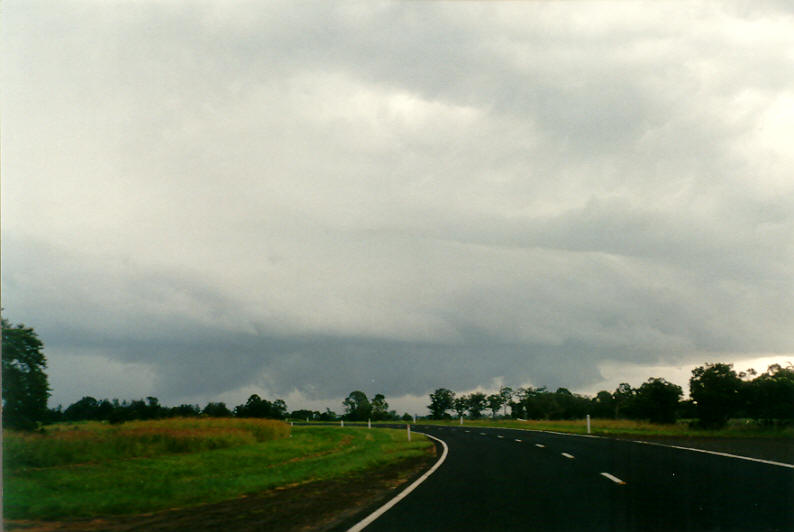 cumulonimbus thunderstorm_base : E of Casino, NSW   23 March 2003