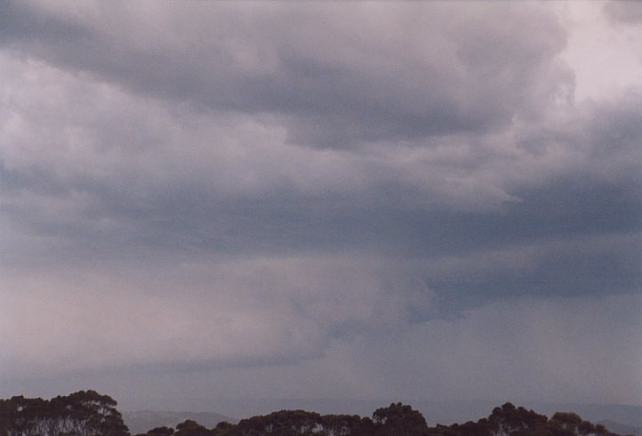 contributions received : Mt Lambie, NSW<BR>Photo by Geoff Thurtell   16 November 2003