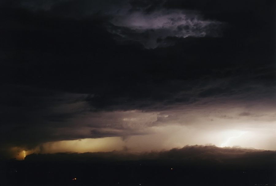 lightning lightning_bolts : McLeans Ridges, NSW   27 January 2004