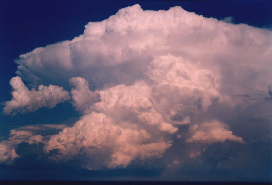 thunderstorm cumulonimbus_incus : near Manly, NSW   30 January 2004