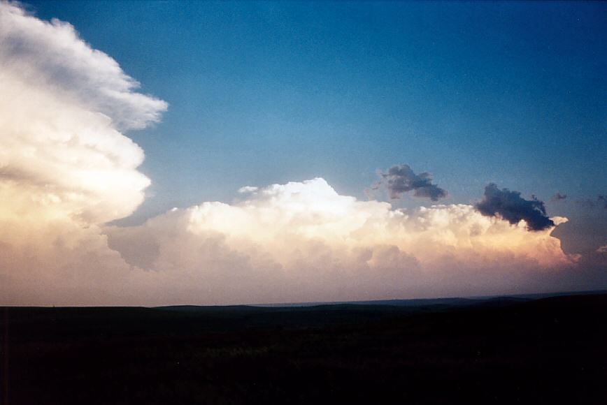 sunset sunset_pictures : NW of Topeka, Kansas, USA   24 May 2004