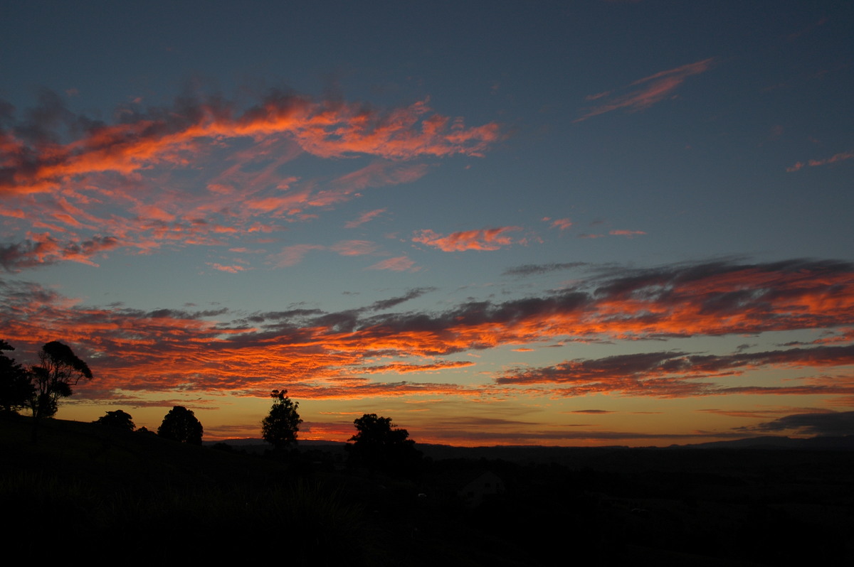 sunset sunset_pictures : McLeans Ridges, NSW   13 July 2004