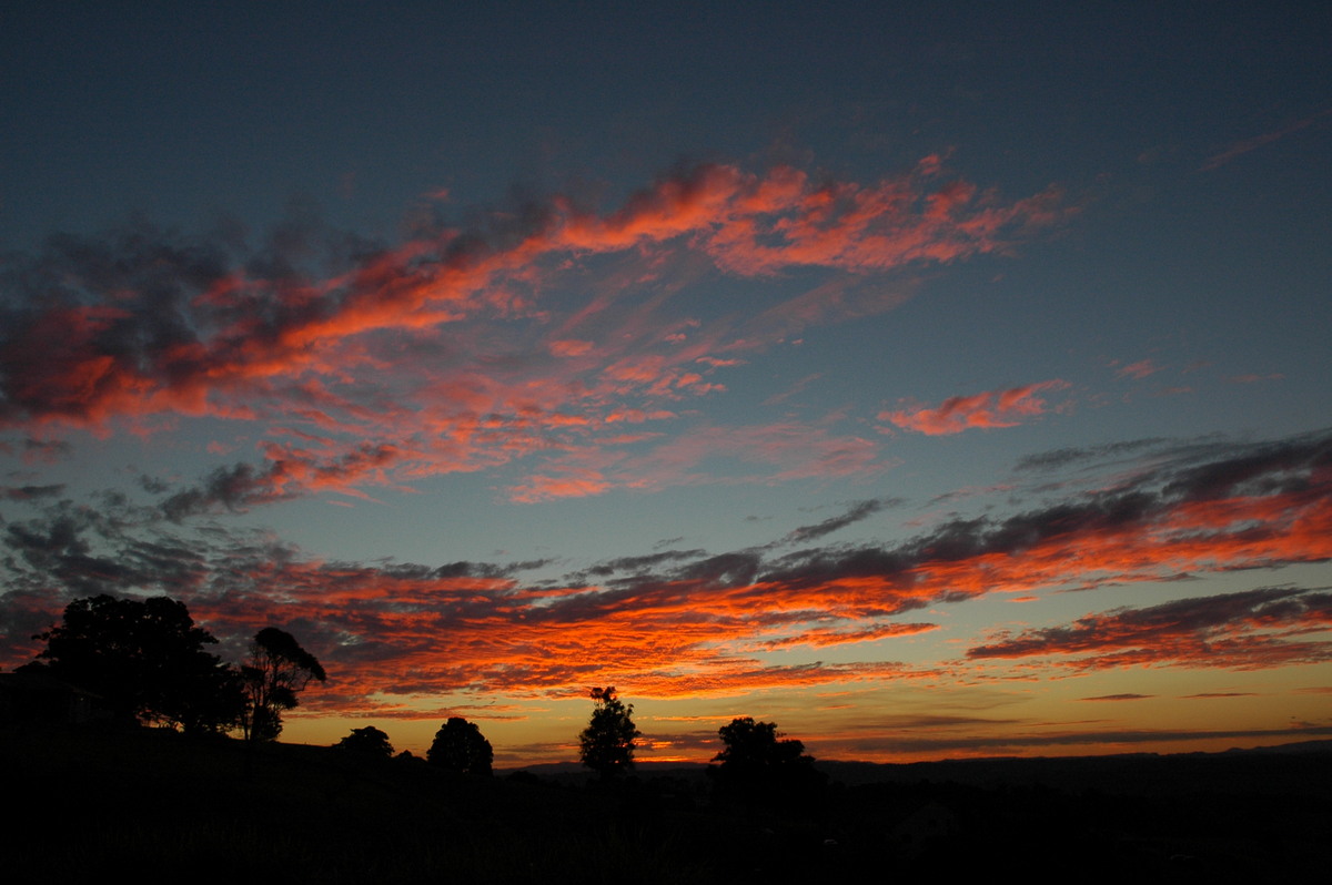 sunset sunset_pictures : McLeans Ridges, NSW   13 July 2004