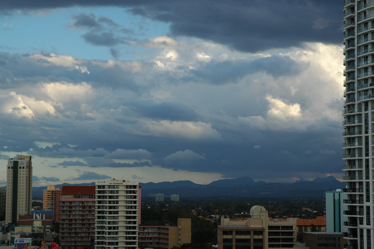 cumulus congestus : Gold Coast, QLD   30 July 2004