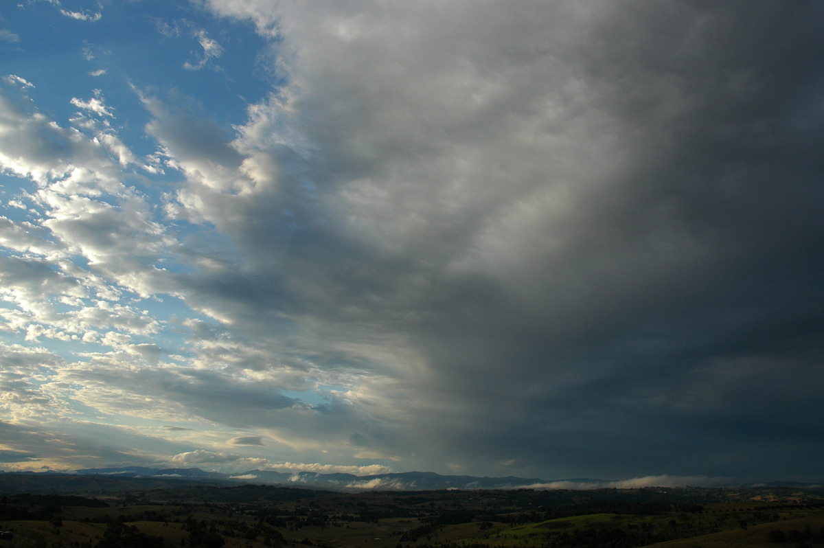 stratocumulus stratocumulus_cloud : McLeans Ridges, NSW   9 September 2004