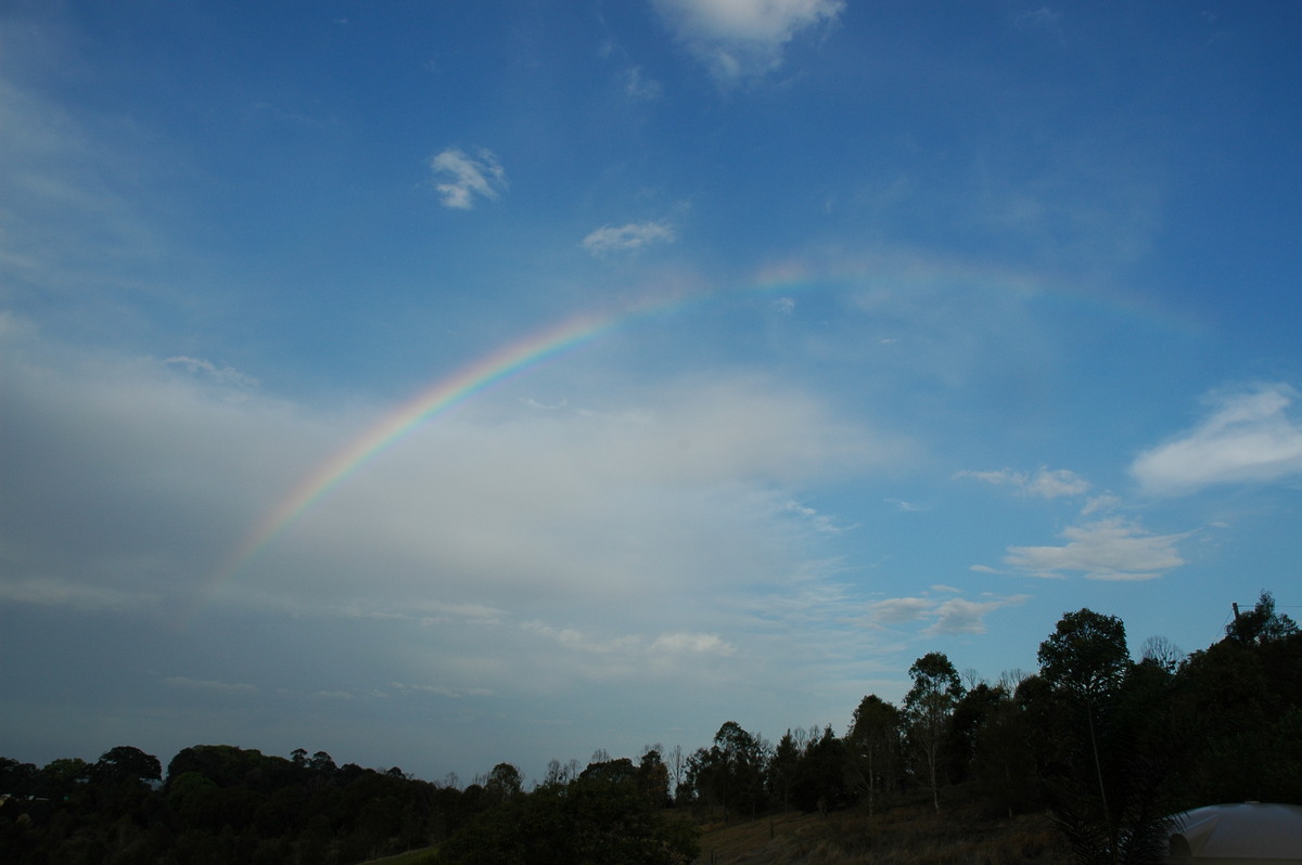 virga virga_pictures : McLeans Ridges, NSW   1 October 2004