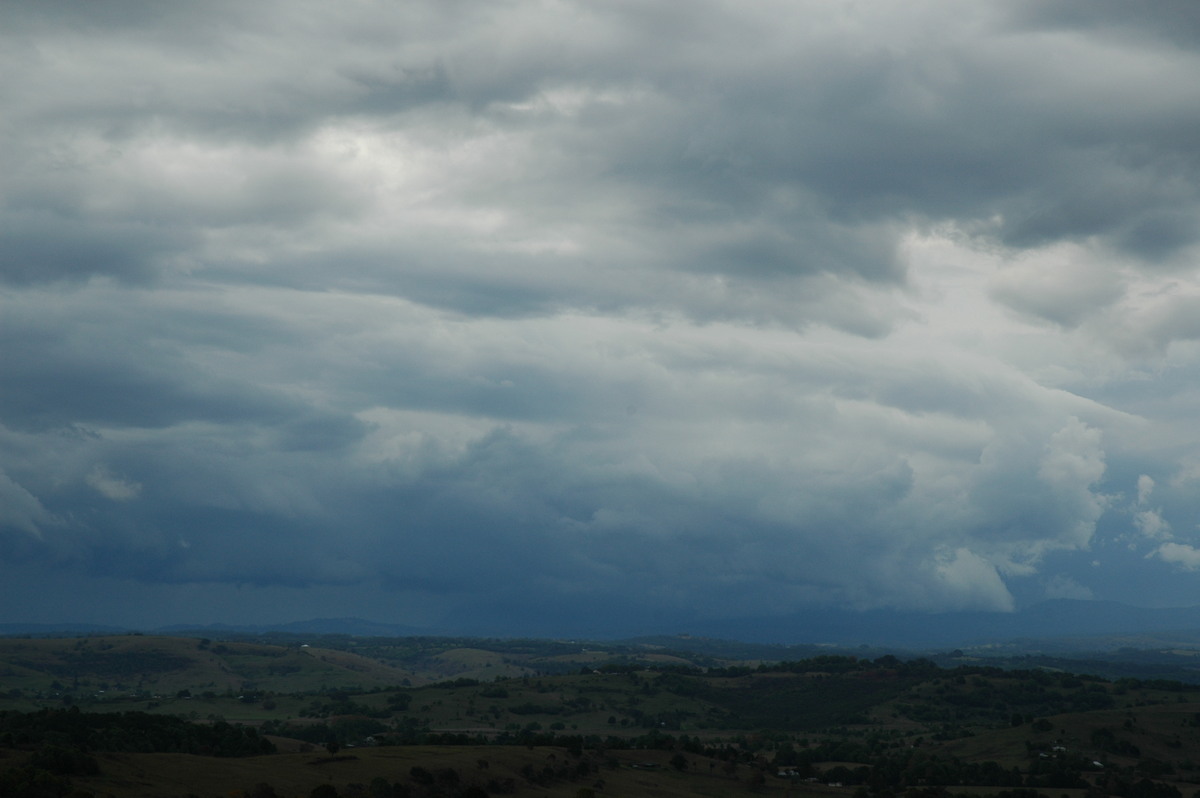 cumulonimbus thunderstorm_base : McLeans Ridges, NSW   21 October 2004