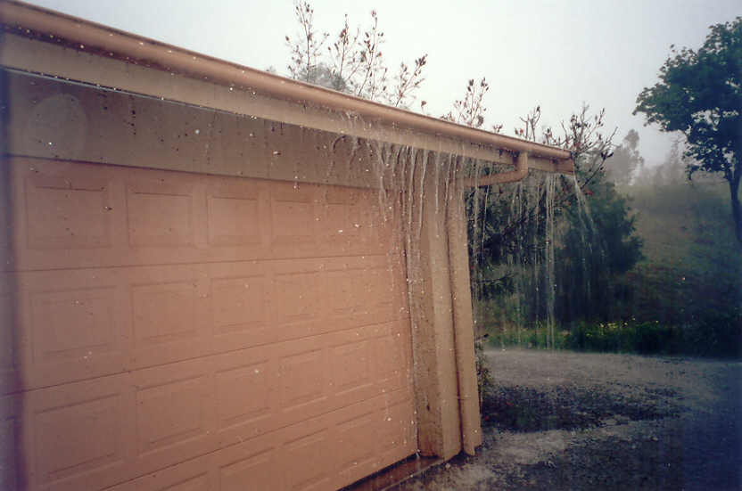 precipitation precipitation_rain : McLeans Ridges, NSW   21 October 2004