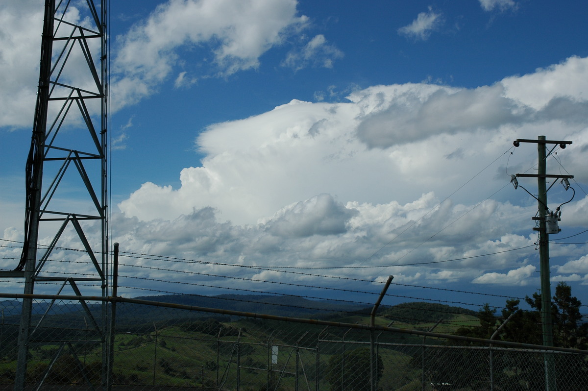 pileus pileus_cap_cloud : Mallanganee NSW   9 November 2004