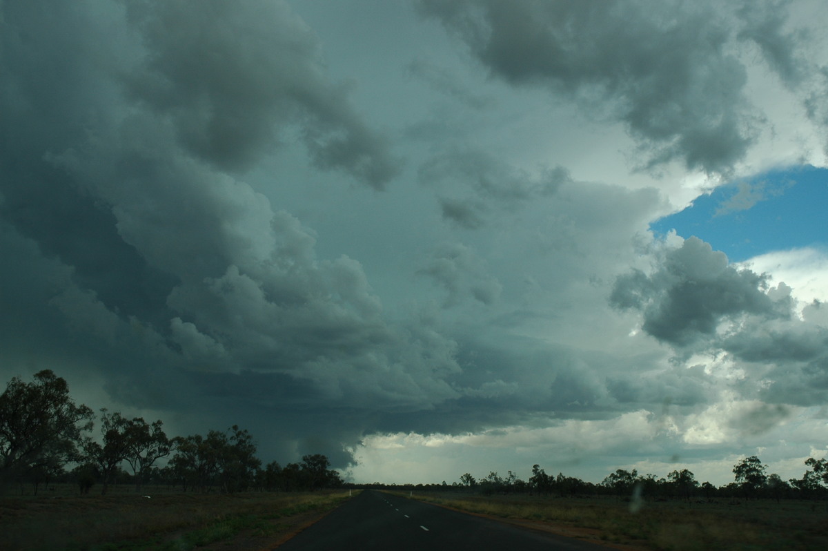 cumulonimbus thunderstorm_base : W of Walgett, NSW   8 December 2004