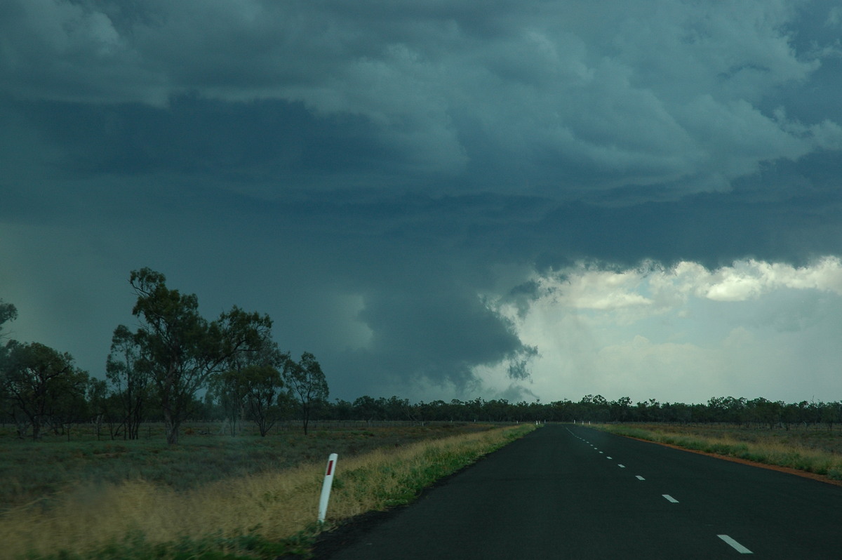 cumulonimbus thunderstorm_base : W of Walgett, NSW   8 December 2004