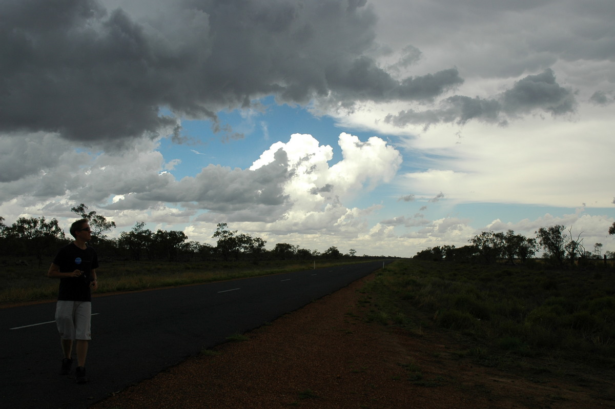 anvil thunderstorm_anvils : W of Walgett, NSW   8 December 2004