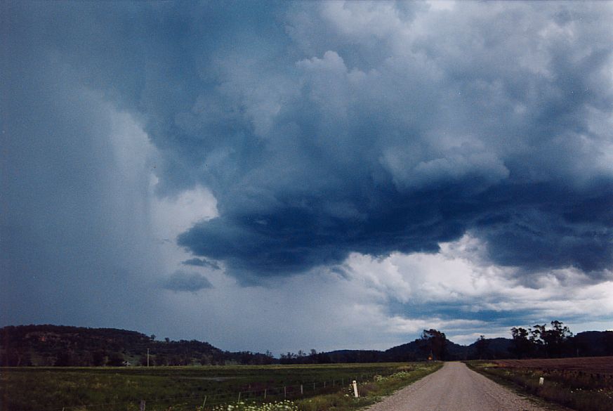 raincascade precipitation_cascade : near Boggabri, NSW   25 December 2004