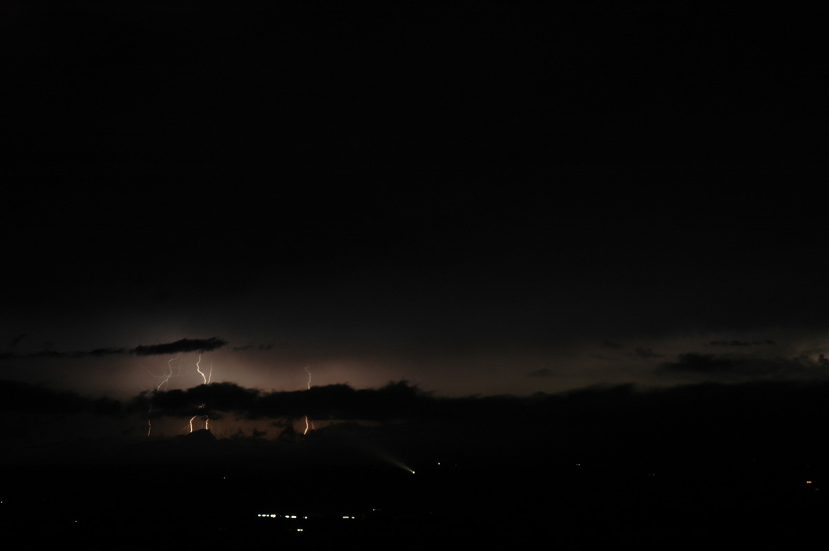 lightning lightning_bolts : McLeans Ridges, NSW   2 February 2005