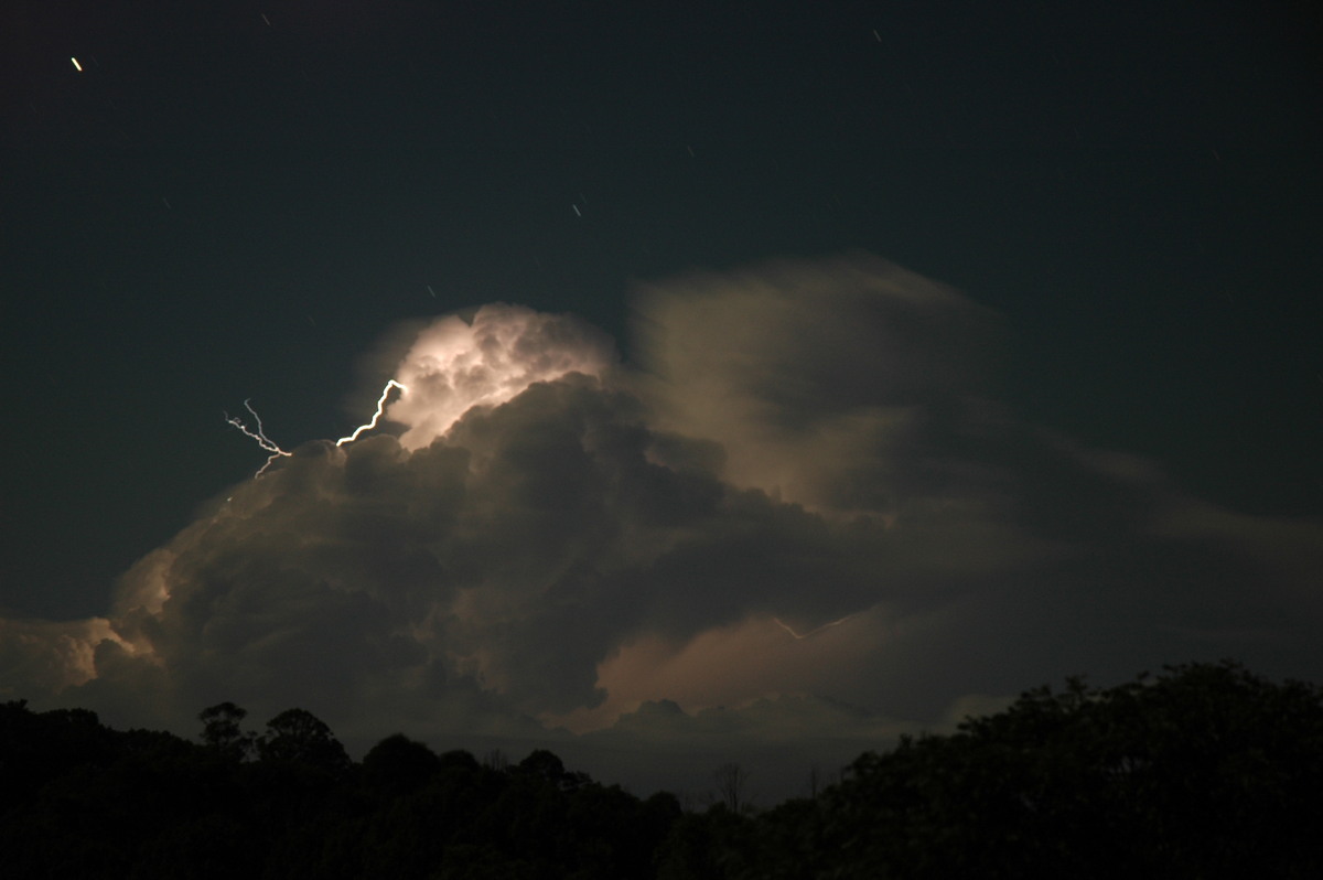 lightning lightning_bolts : McLeans Ridges, NSW   22 March 2005