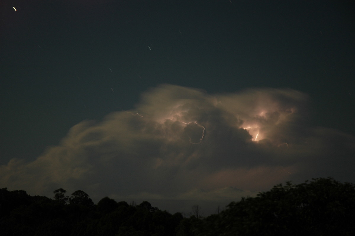 lightning lightning_bolts : McLeans Ridges, NSW   22 March 2005