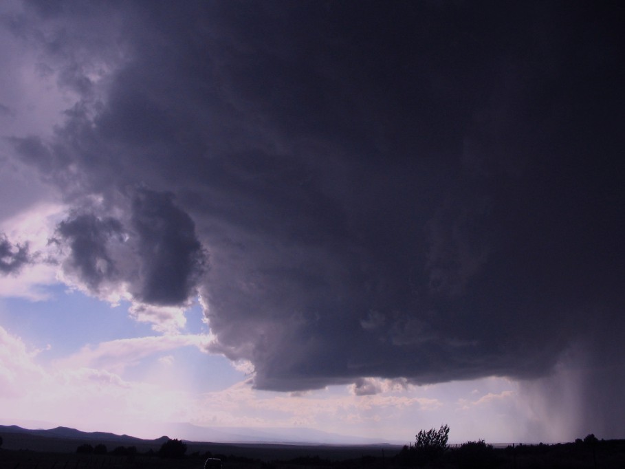 cumulonimbus supercell_thunderstorm : Branson, Colorado, USA   30 May 2005