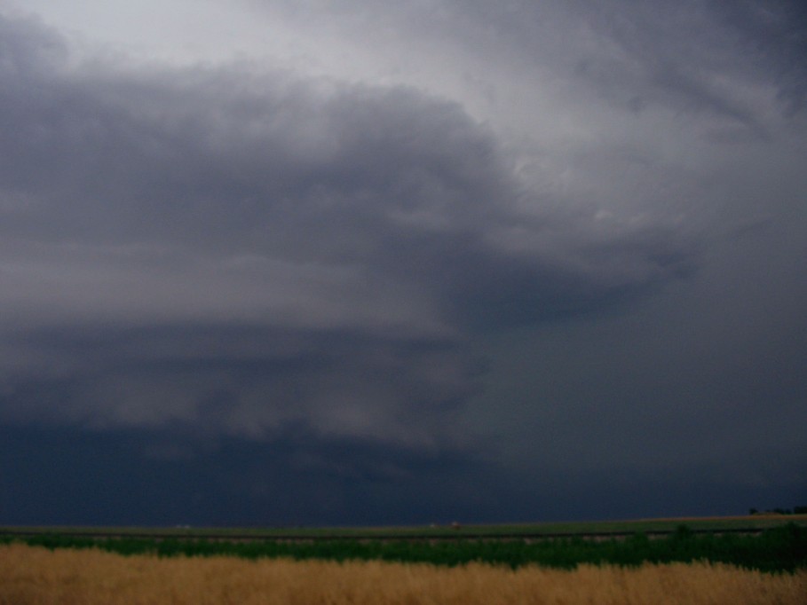 cumulonimbus supercell_thunderstorm : near Nazareth, Texas, USA   31 May 2005