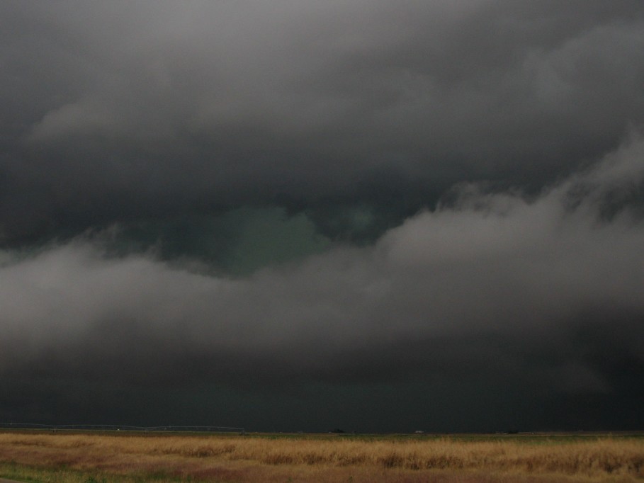 cumulonimbus supercell_thunderstorm : near Nazareth, Texas, USA   31 May 2005