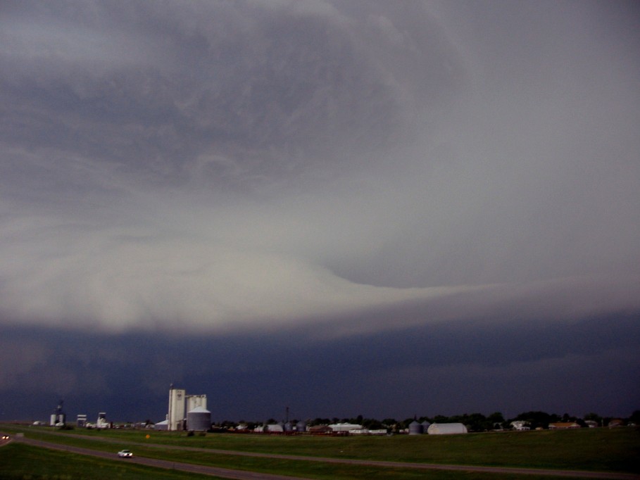 wallcloud thunderstorm_wall_cloud : I-70 near Flagler, Colorado, USA   2 June 2005