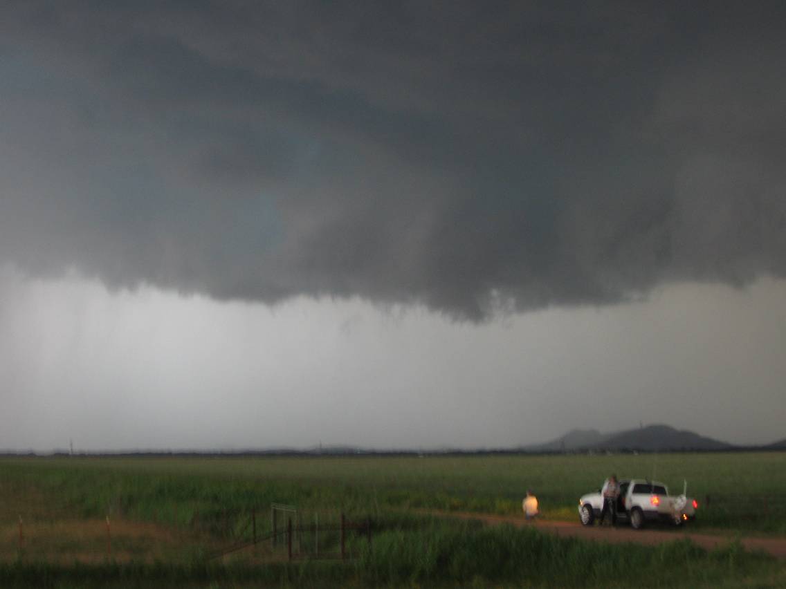 cumulonimbus thunderstorm_base : near Snyder, Oklahoma, USA   5 June 2005