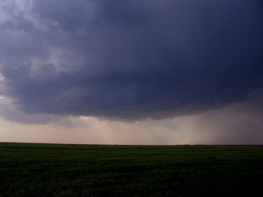 wallcloud thunderstorm_wall_cloud : Colby, Kansas, USA   6 June 2005