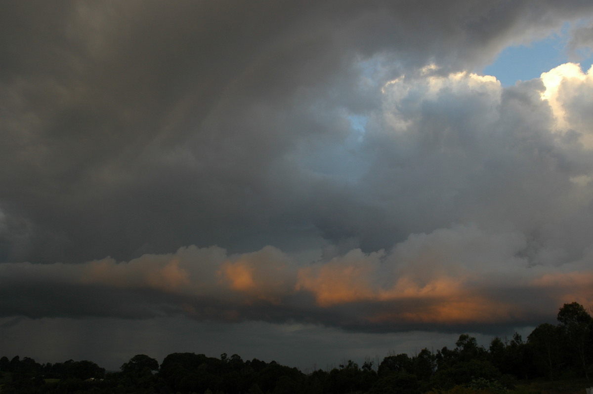 rollcloud roll_cloud : McLeans Ridges, NSW   6 June 2005