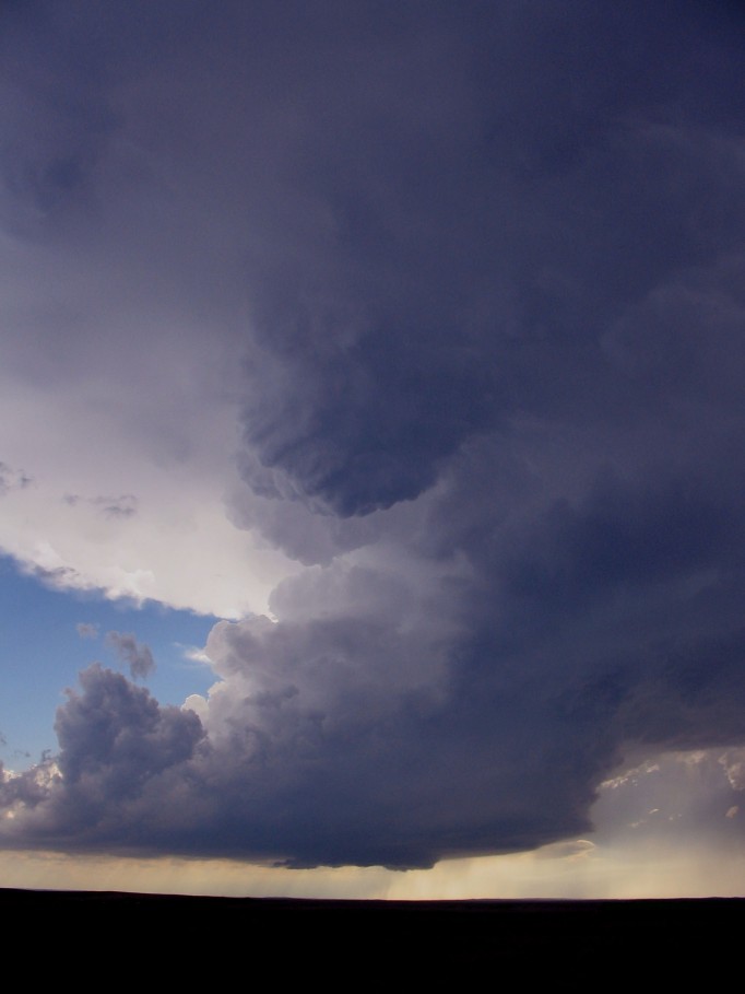 wallcloud thunderstorm_wall_cloud : E of Wanblee, South Dakota, USA   7 June 2005