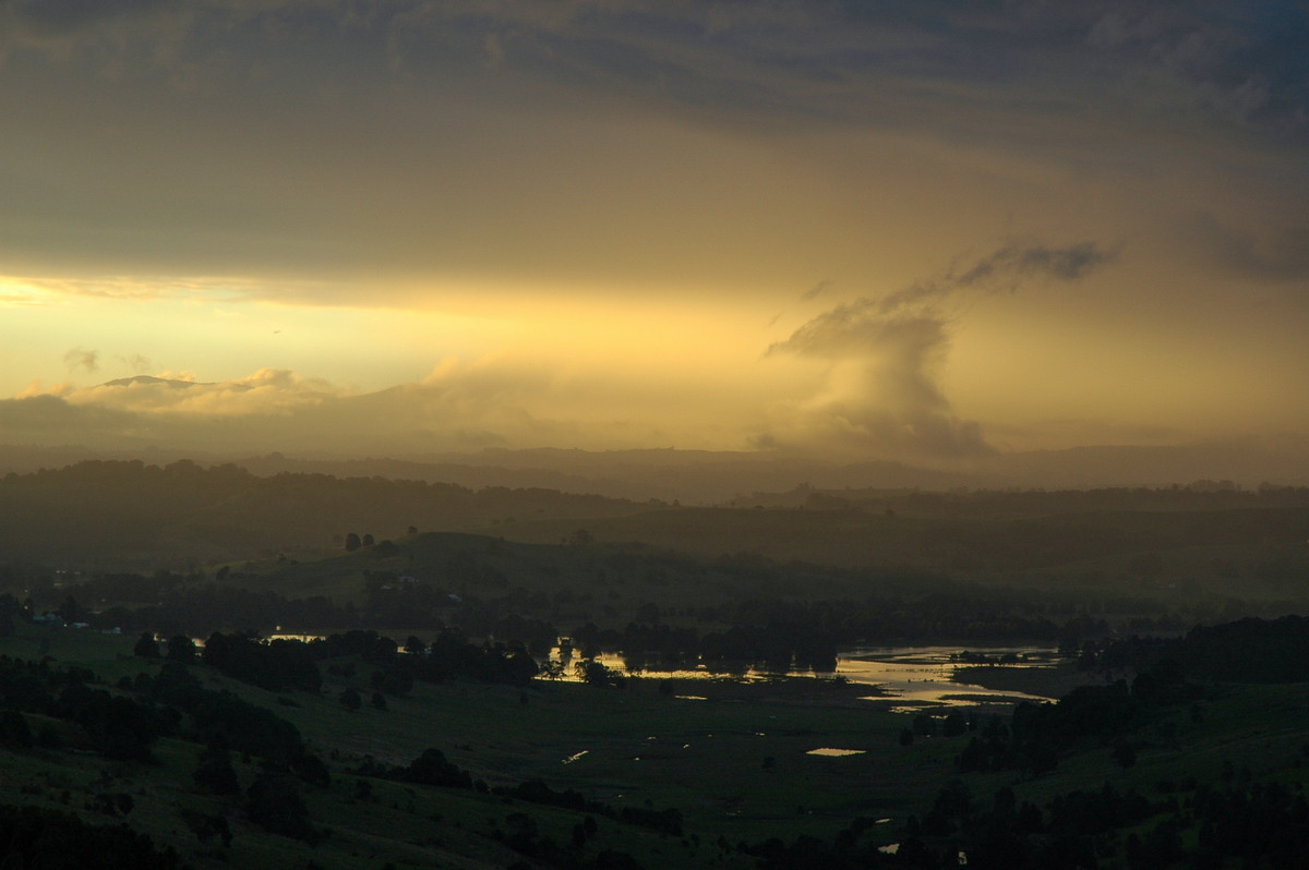 flashflooding flood_pictures : McLeans Ridges, NSW   1 July 2005