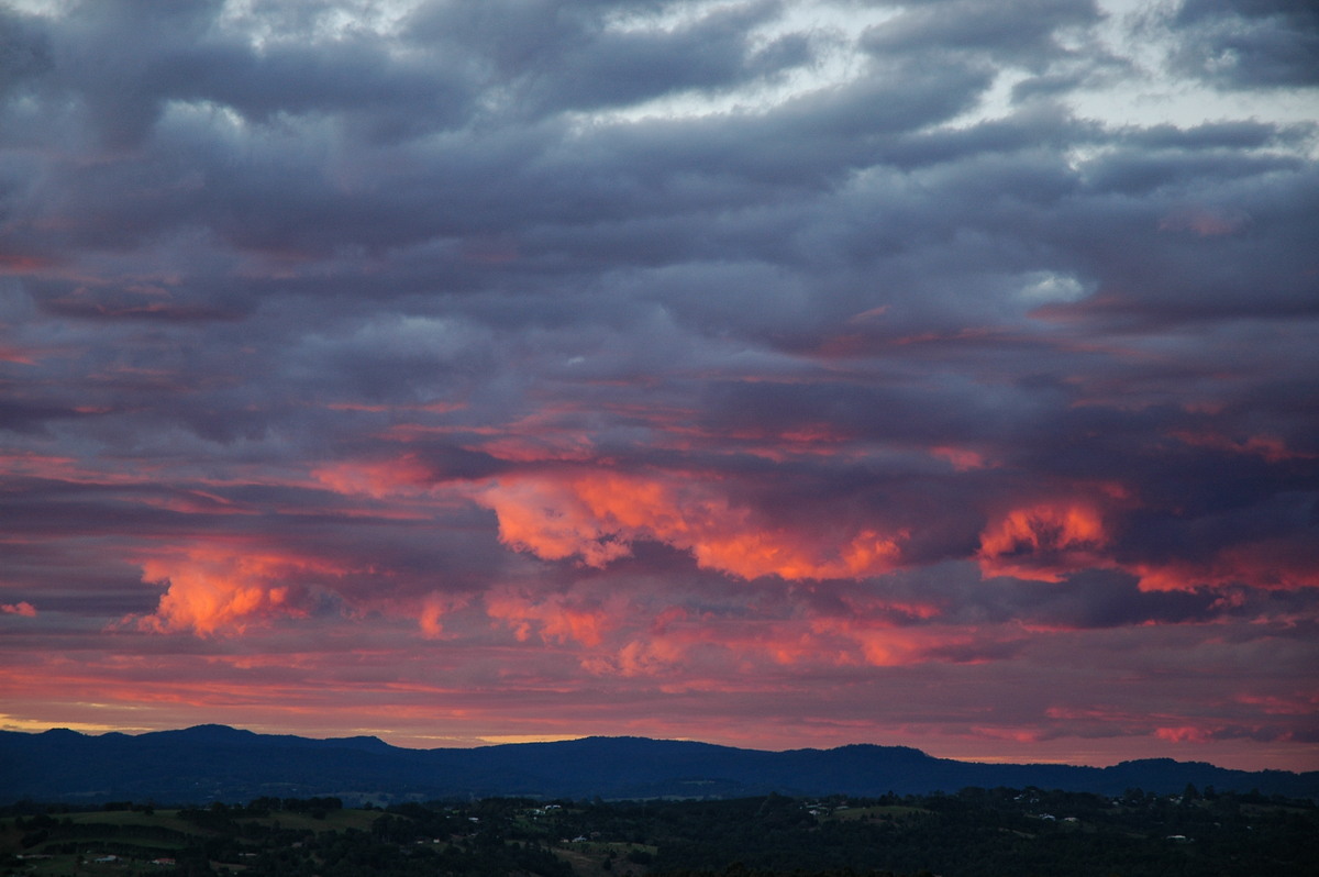 sunset sunset_pictures : McLeans Ridges, NSW   14 July 2005