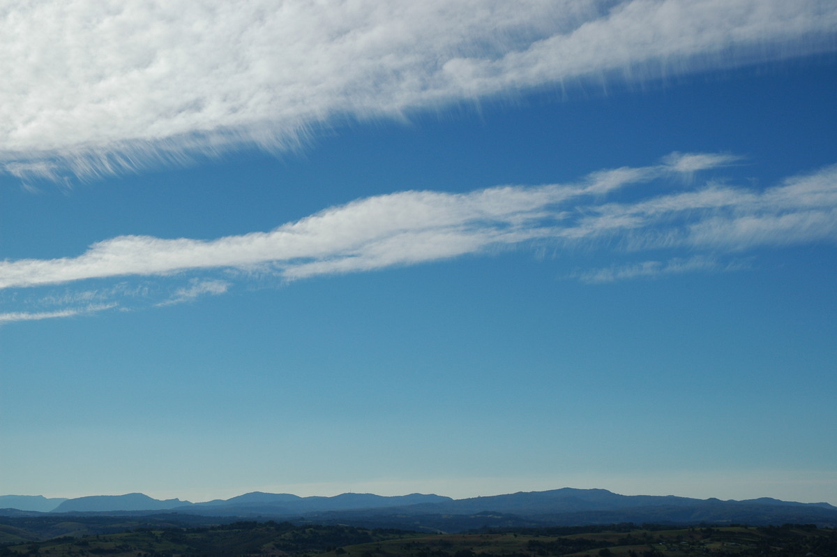 virga virga_pictures : McLeans Ridges, NSW   11 August 2005