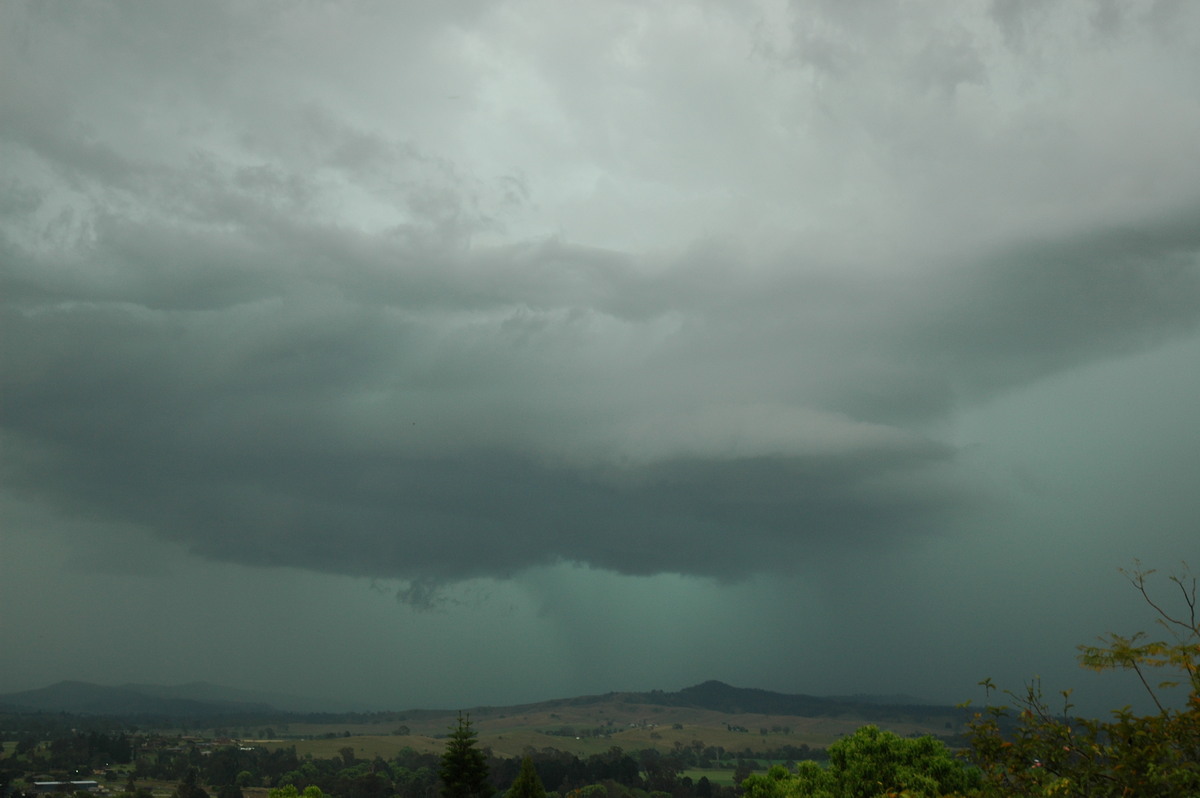 cumulonimbus thunderstorm_base : Kyogle, NSW   27 September 2005