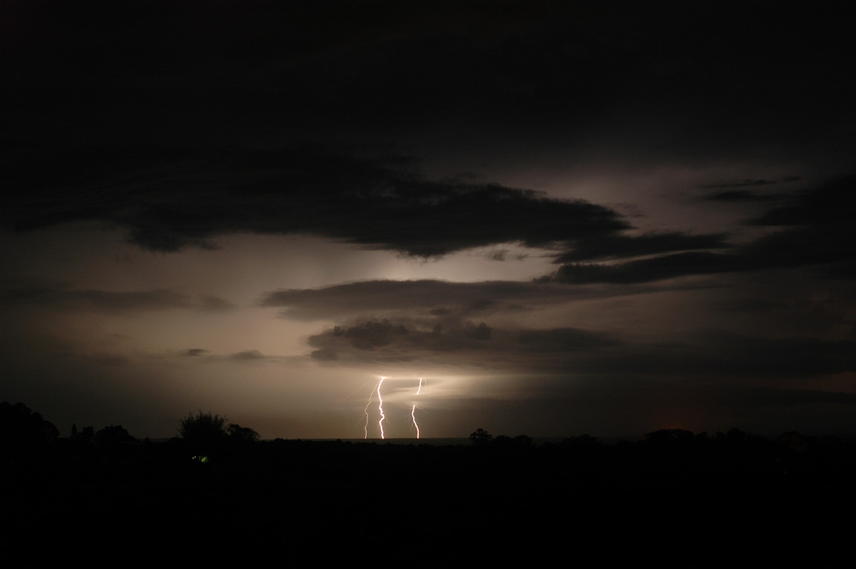 lightning lightning_bolts : Tregeagle, NSW   25 October 2005