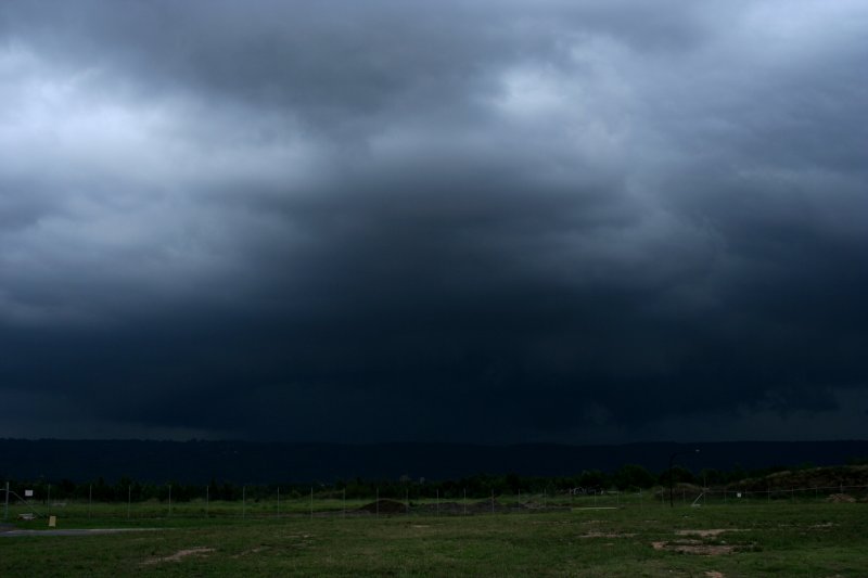 cumulonimbus thunderstorm_base : Penrith, NSW   31 October 2005