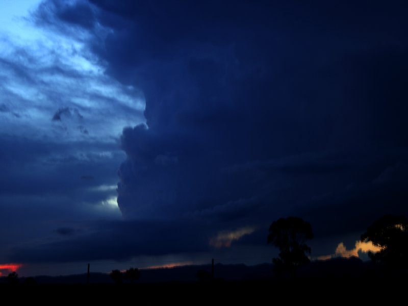 cumulonimbus supercell_thunderstorm : Coonabarabran, NSW   25 November 2005