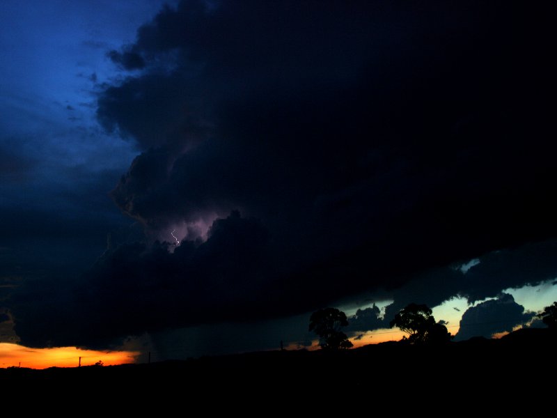 lightning lightning_bolts : Coonabarabran, NSW   25 November 2005