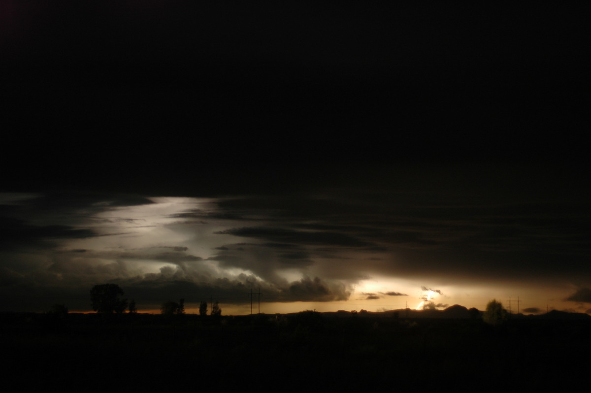 lightning lightning_bolts : Moree, NSW   26 November 2005