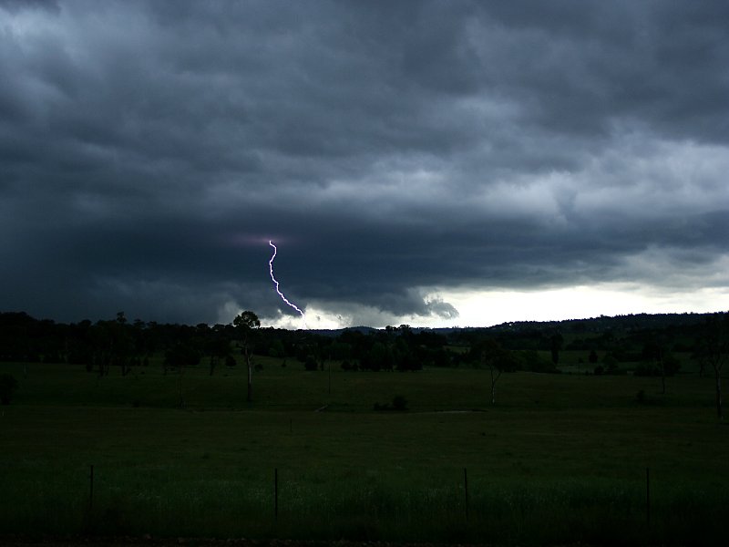 lightning lightning_bolts : Armidale, NSW   27 November 2005