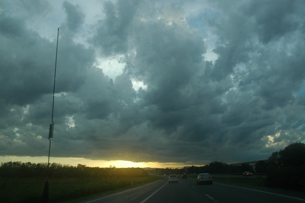 cumulus congestus : Brisbane, QLD   27 November 2005