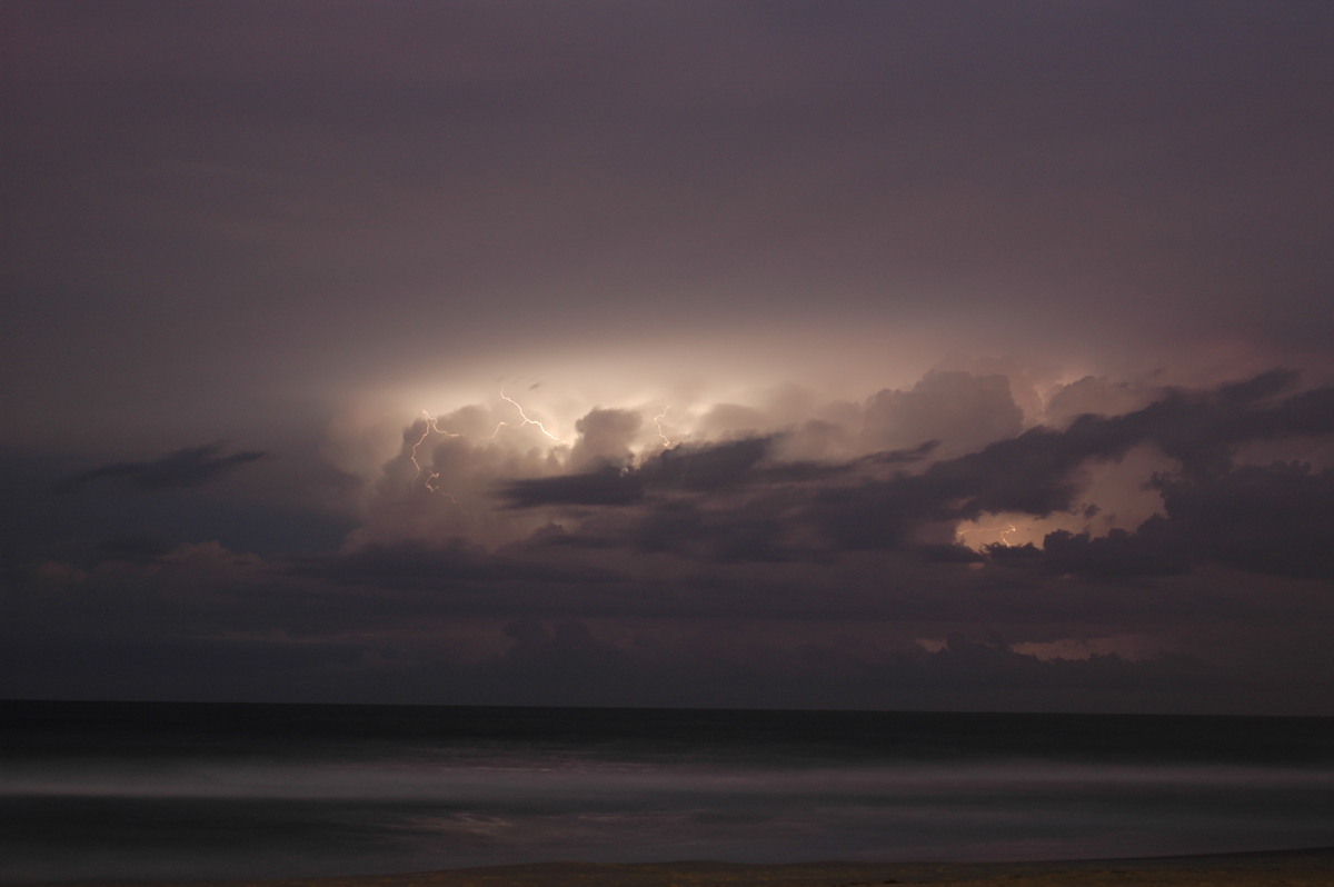 lightning lightning_bolts : Gold Coast, QLD   27 November 2005